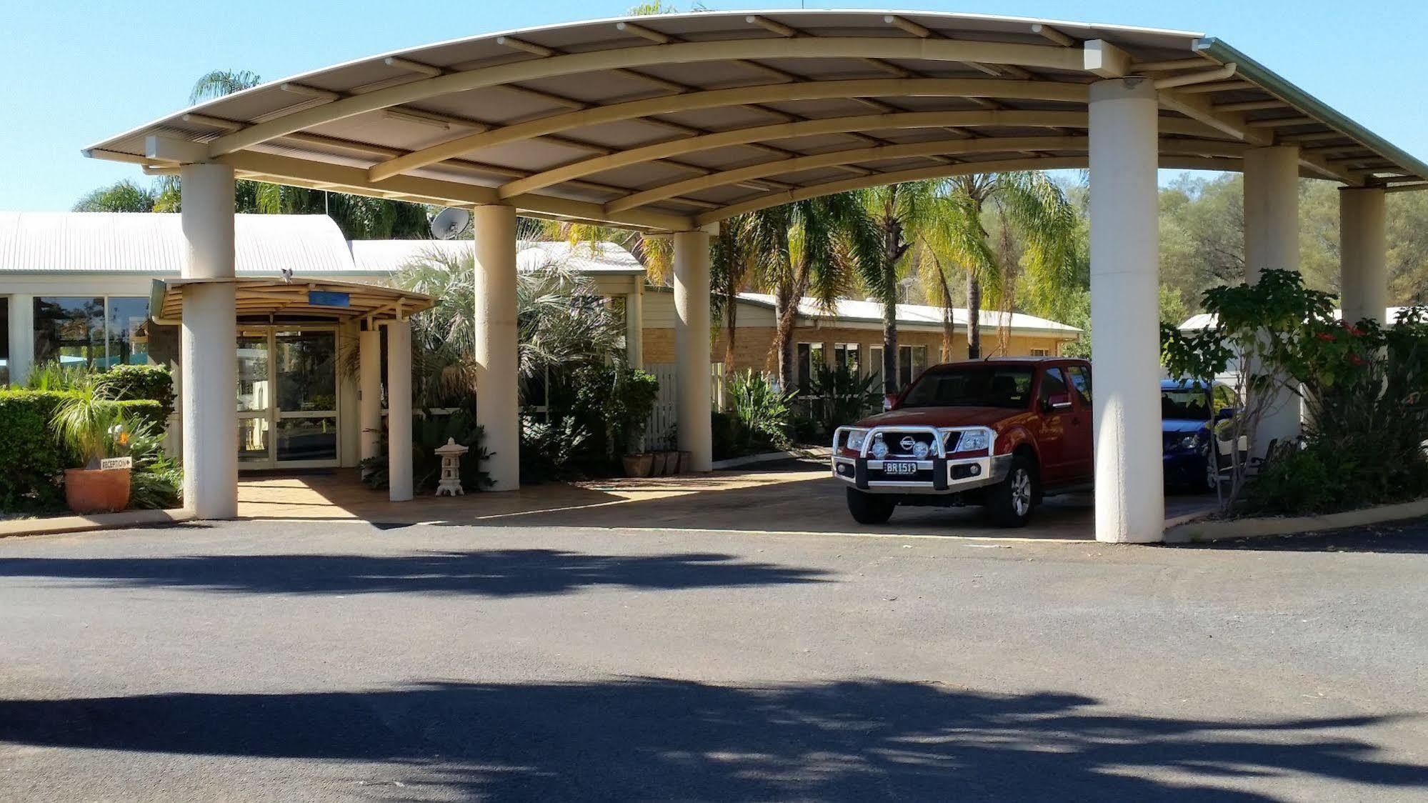 Mulga Country Motor Inn Σαρλβίλ Εξωτερικό φωτογραφία